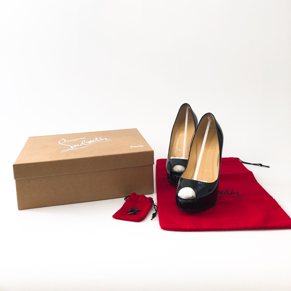 Christian Louboutin Women’s New Very Prive Pumps